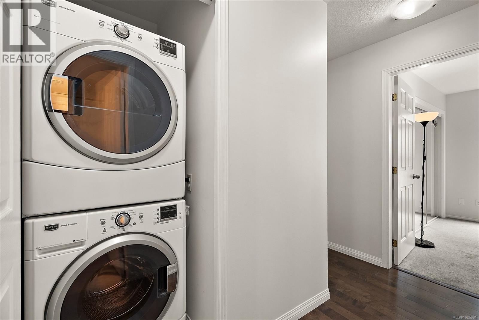 302 1710 Fort St, Victoria, British Columbia  V8R 1J2 - Photo 15 - 1026991