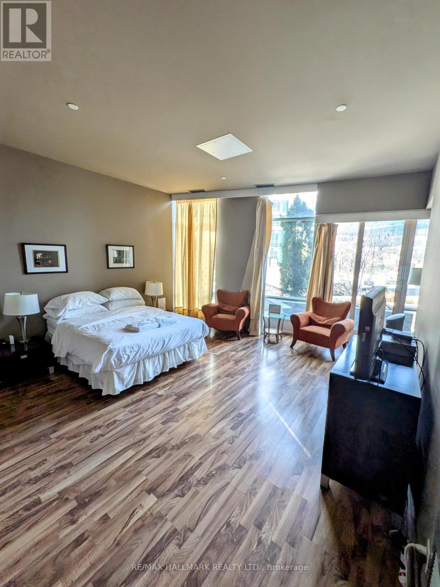 1810 - 381 Front Street W, Toronto, Ontario  M5V 3R8 - Photo 37 - C12734542