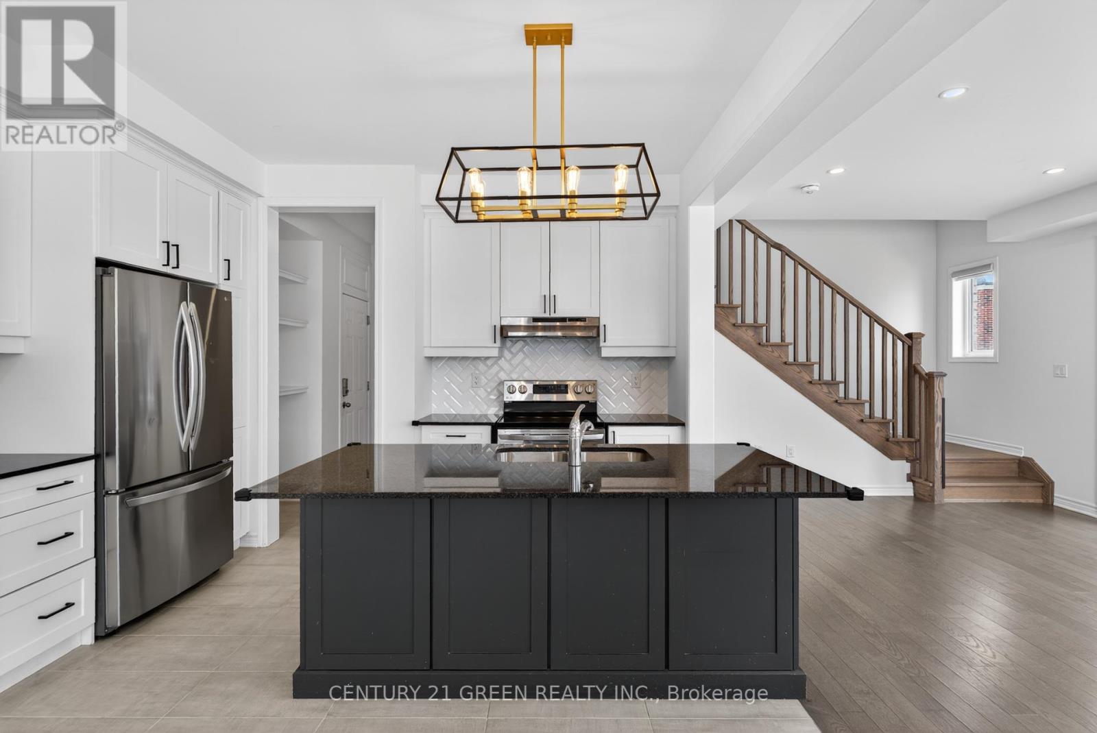 3140 Willowridge Path, Pickering, Ontario  L1X 0N5 - Photo 8 - E12828906