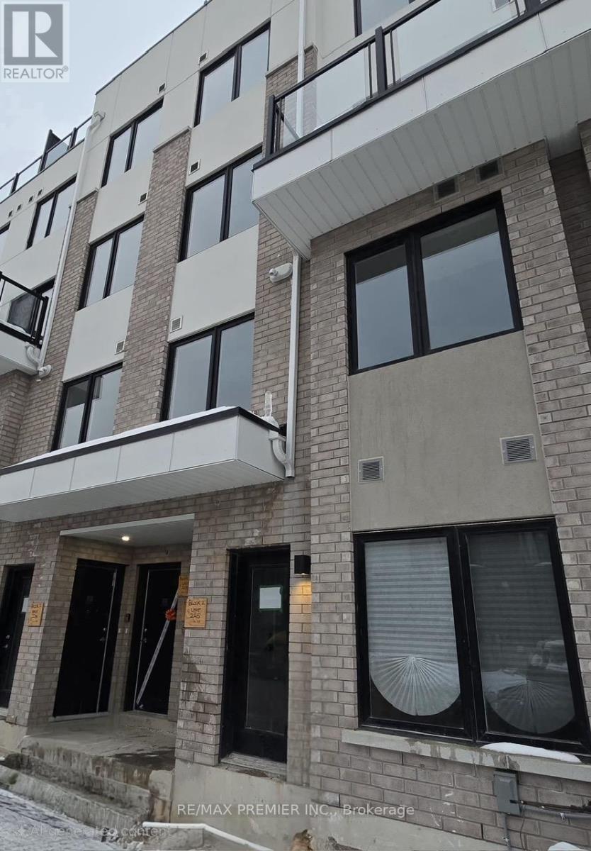 325 - 1695 Dersan Street, Pickering, Ontario  L1V 2P8 - Photo 2 - E12824844