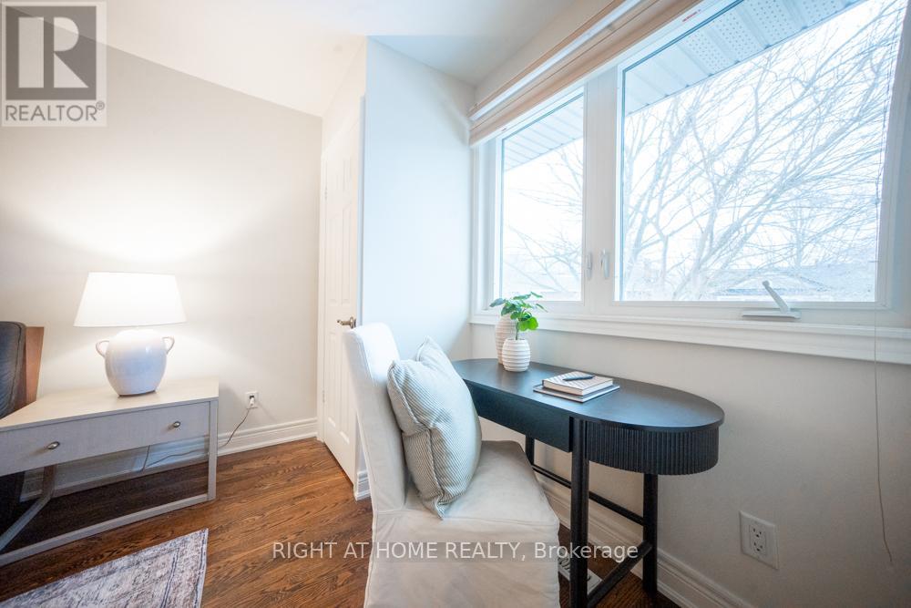 155 Cheverie Street, Oakville, Ontario  L6J 6C3 - Photo 25 - W12829002