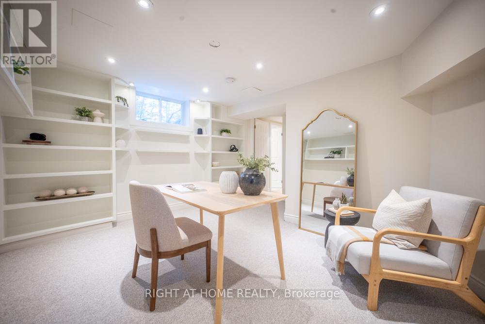 155 Cheverie Street, Oakville, Ontario  L6J 6C3 - Photo 37 - W12829002