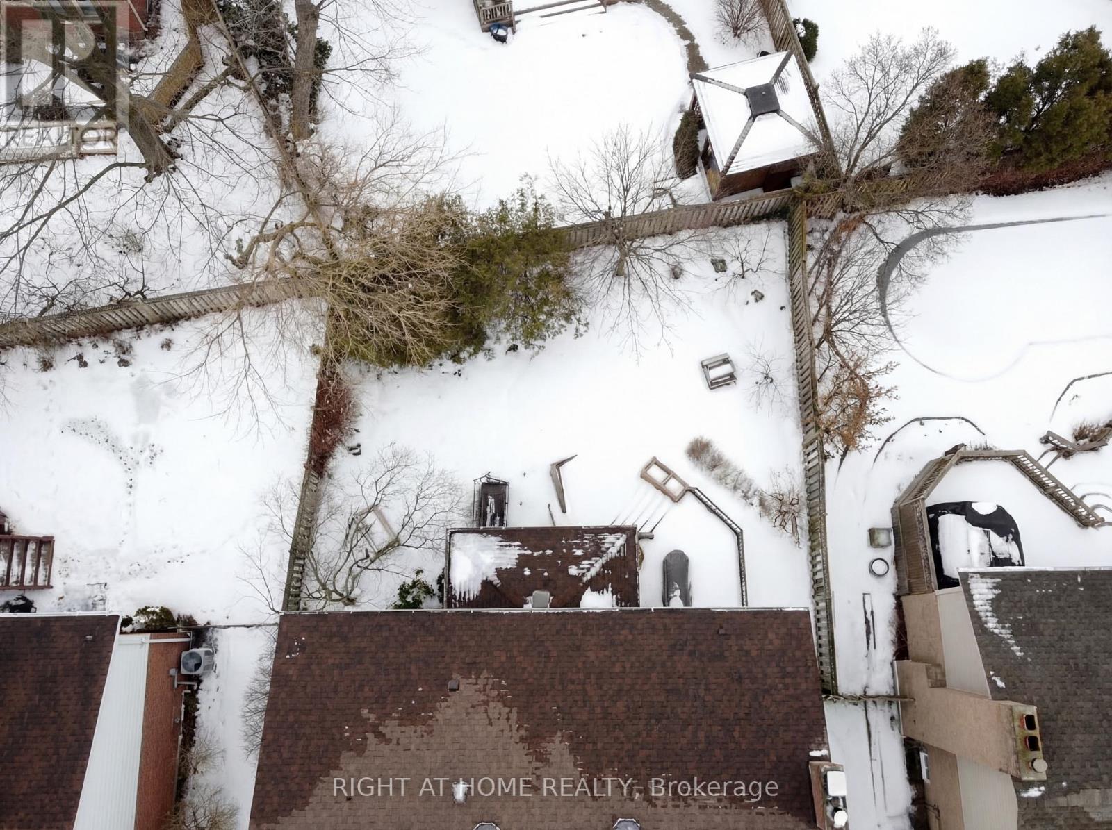 155 Cheverie Street, Oakville, Ontario  L6J 6C3 - Photo 41 - W12829002