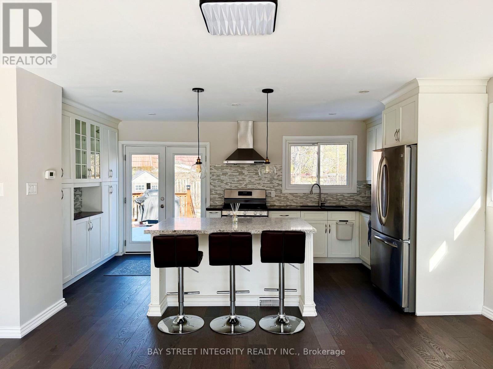 2193 Constance Drive, Oakville, Ontario  L6J 5L5 - Photo 26 - W12829030