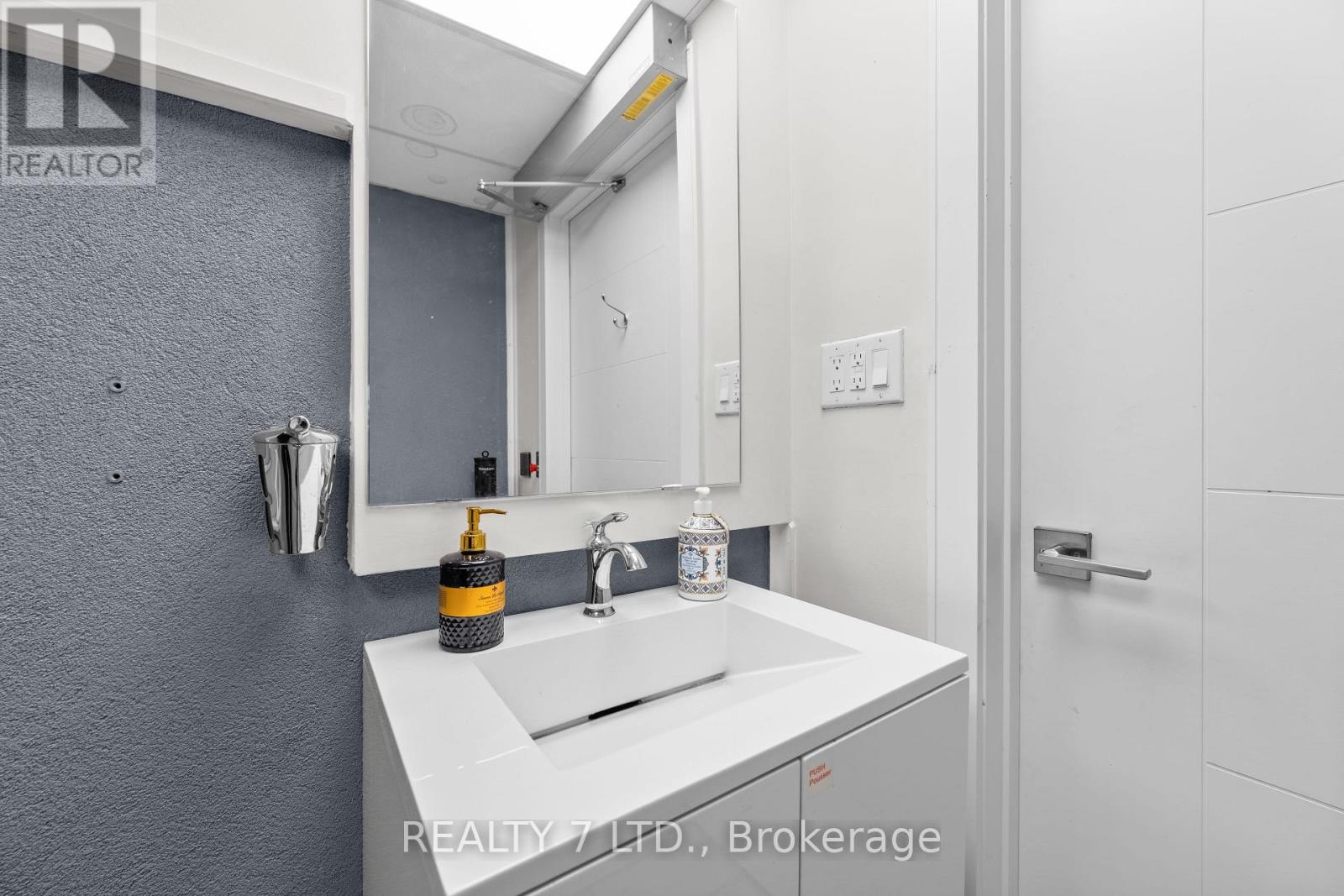 131 - 1010 Lagoon Street, Mississauga, Ontario  L5G 0B2 - Photo 14 - W12829048