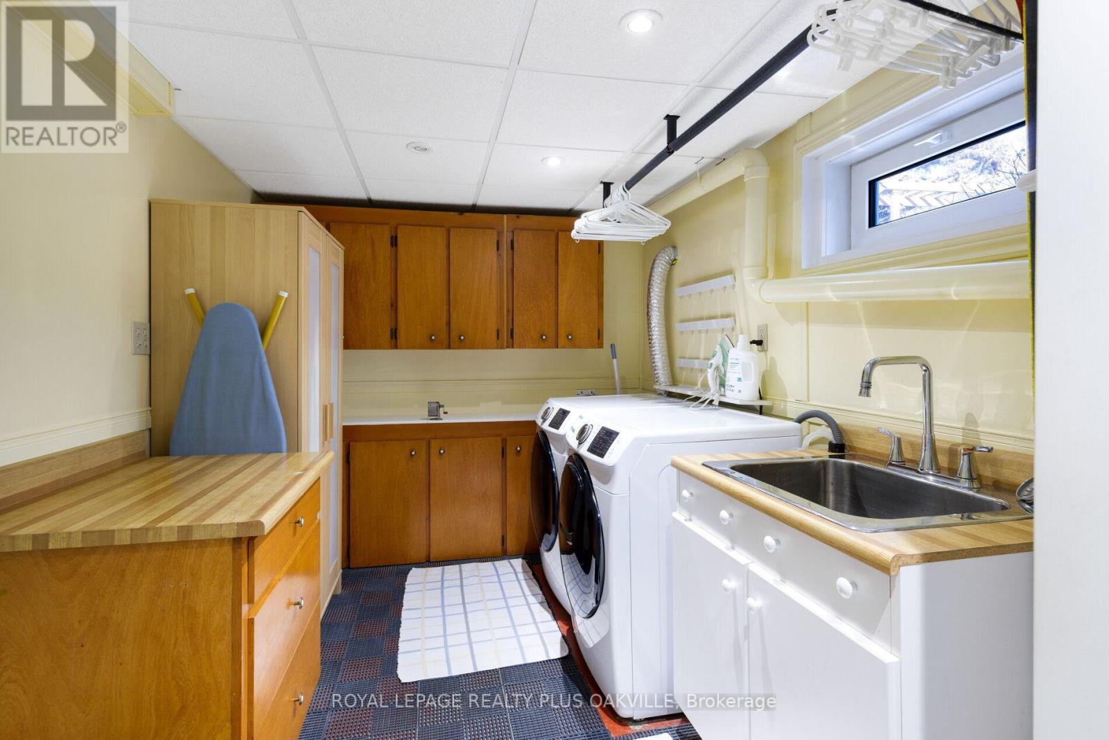 475 Sunset Drive, Oakville, Ontario  L6L 3N3 - Photo 41 - W12829054