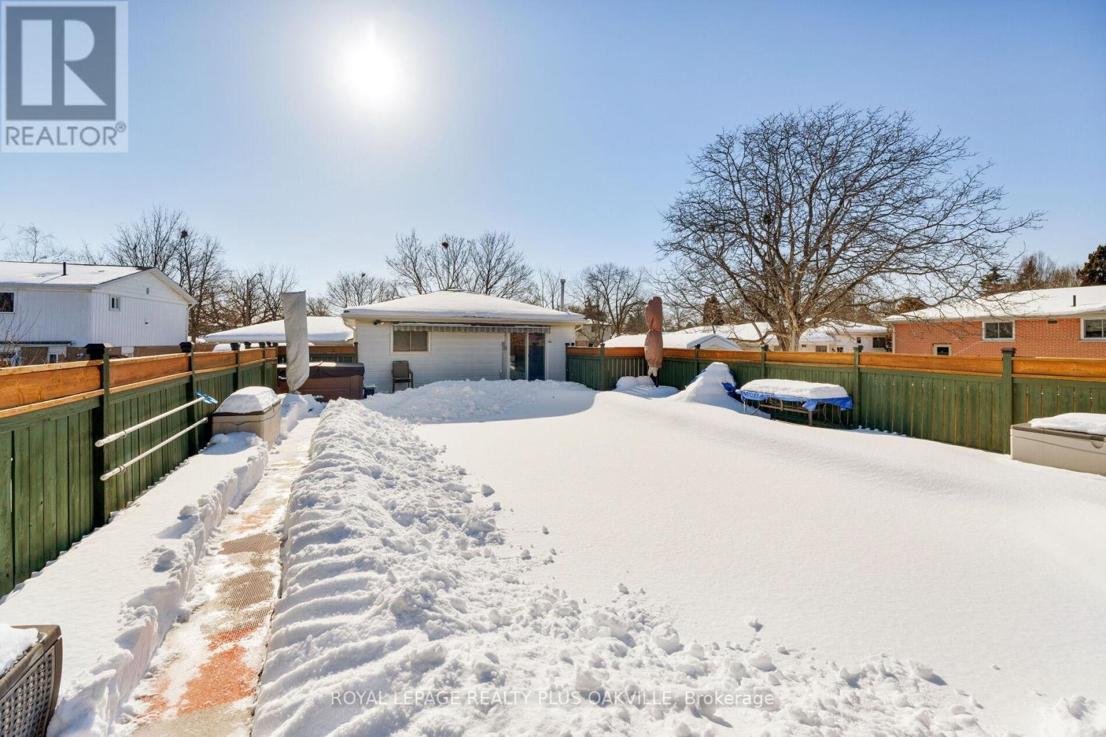 475 Sunset Drive, Oakville, Ontario  L6L 3N3 - Photo 43 - W12829054