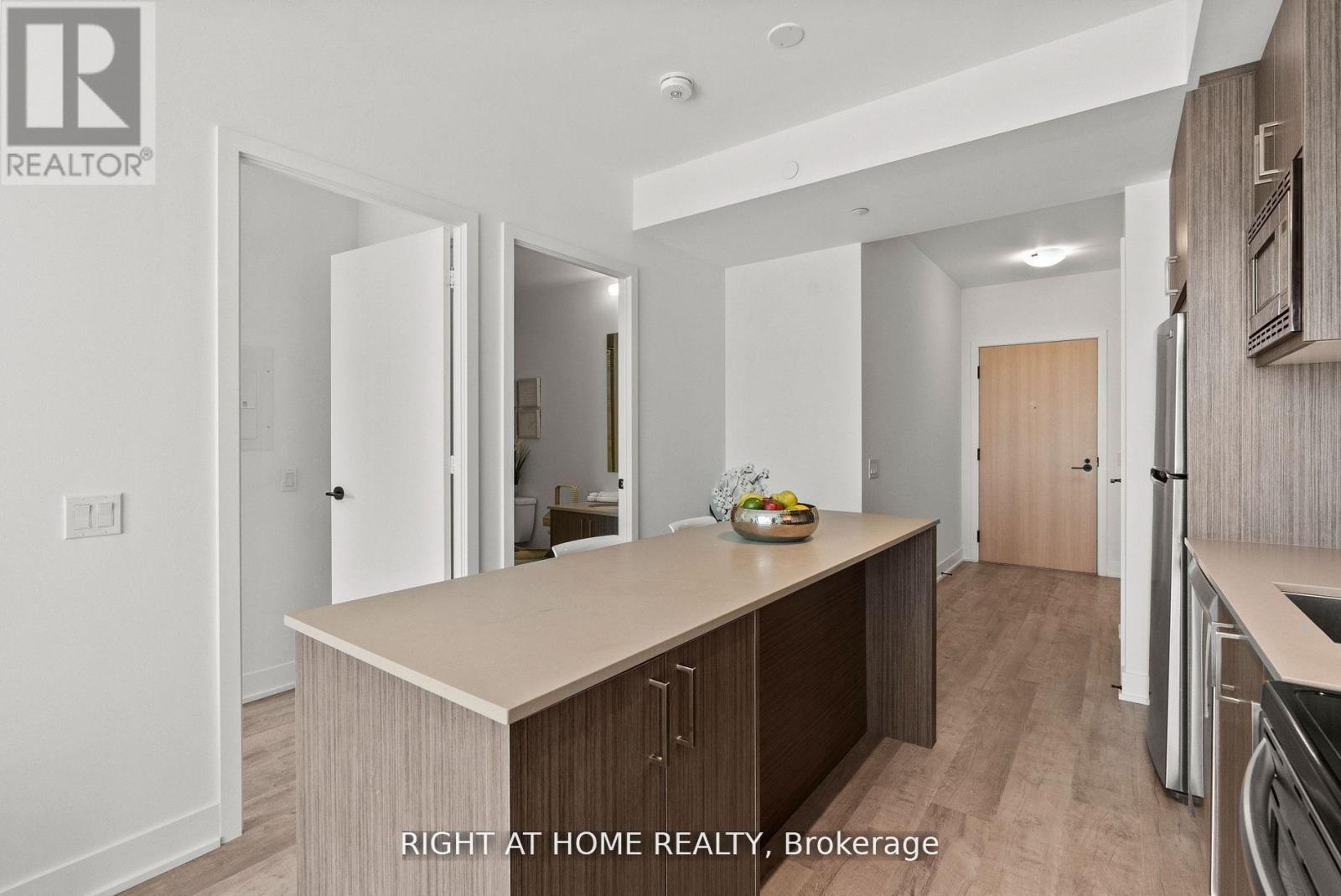 34 - 60 George Butchart Dr 509 Drive, Toronto, Ontario  M3K 0E1 - Photo 10 - W12829056