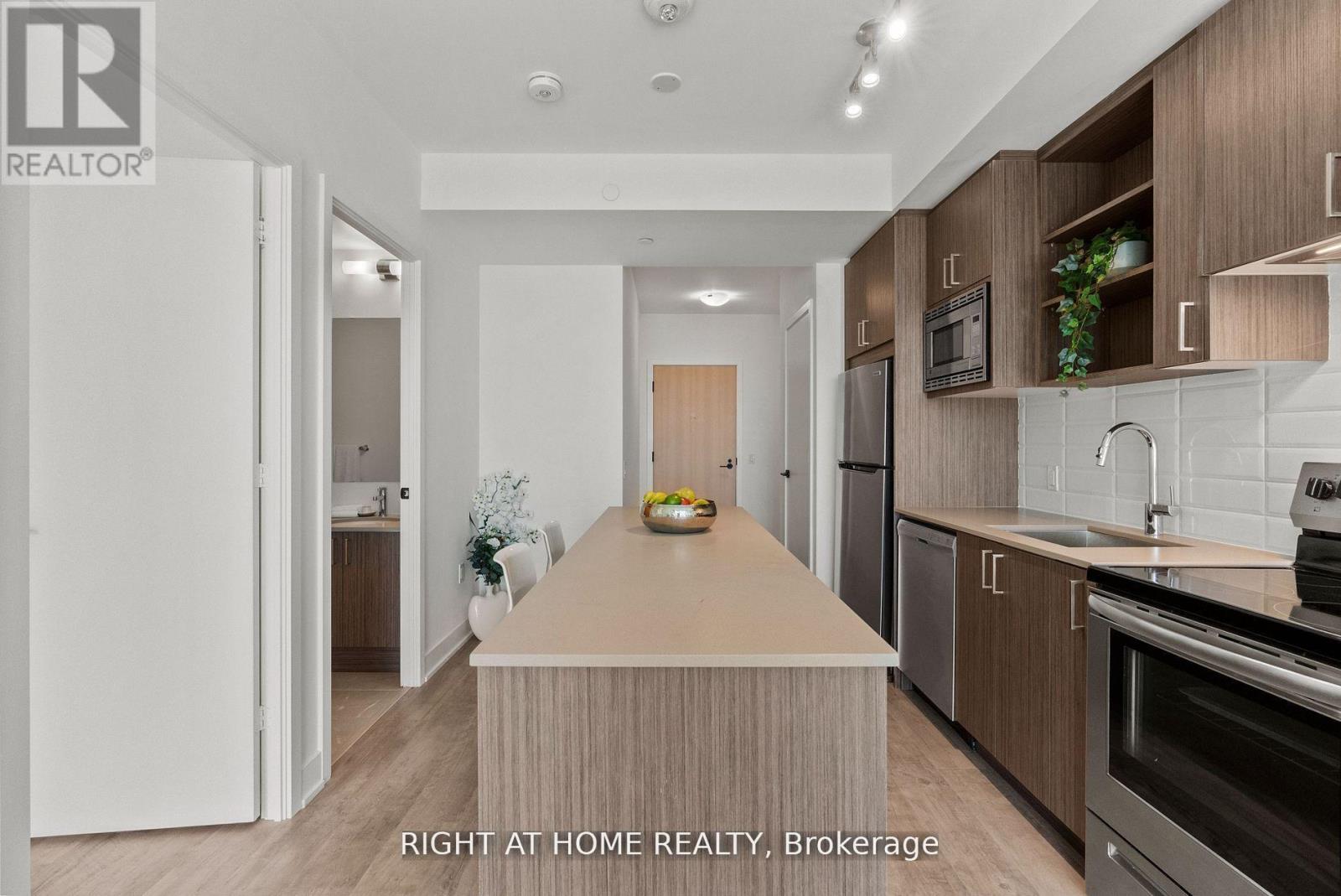 34 - 60 George Butchart Dr 509 Drive, Toronto, Ontario  M3K 0E1 - Photo 8 - W12829056