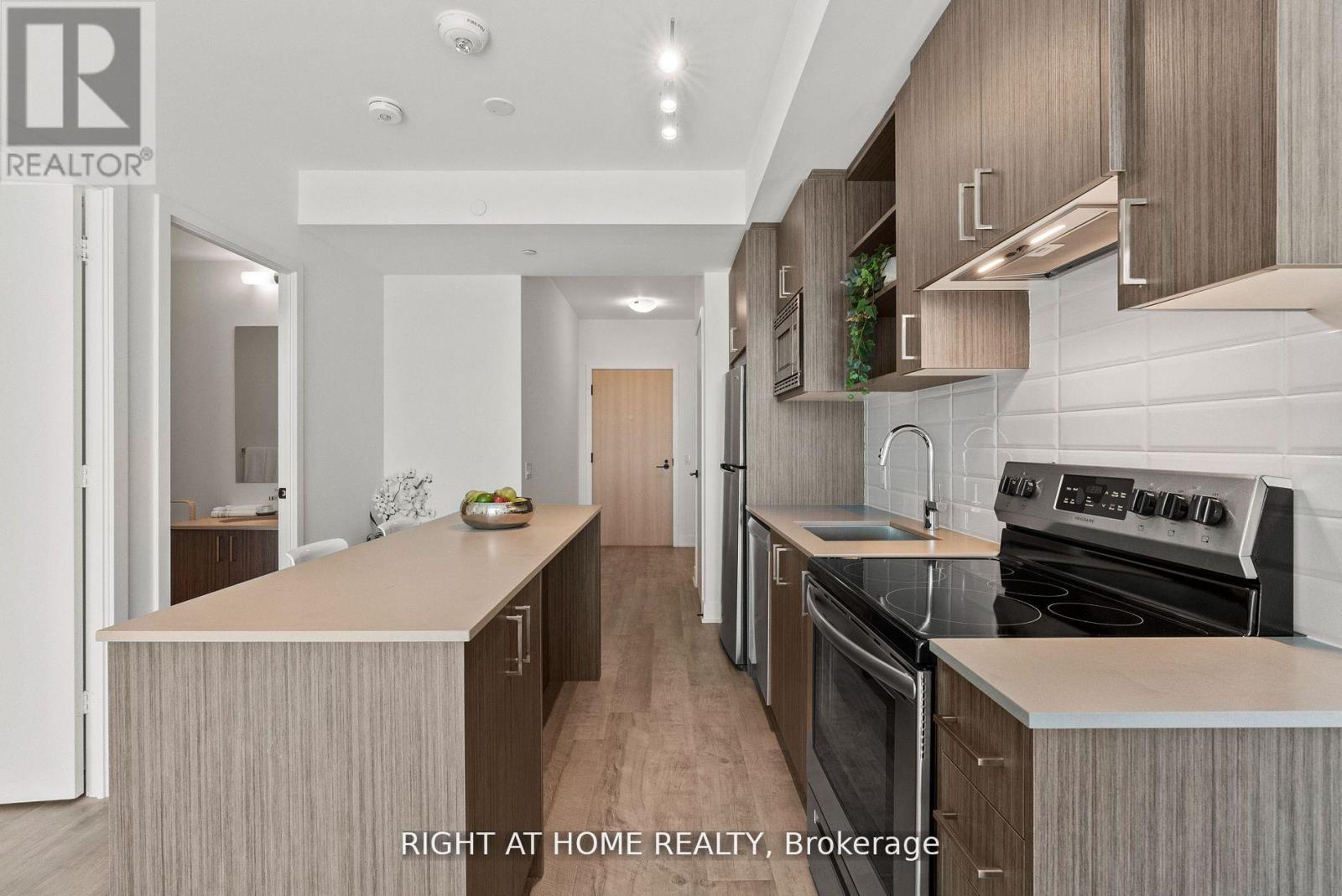 34 - 60 George Butchart Dr 509 Drive, Toronto, Ontario  M3K 0E1 - Photo 9 - W12829056