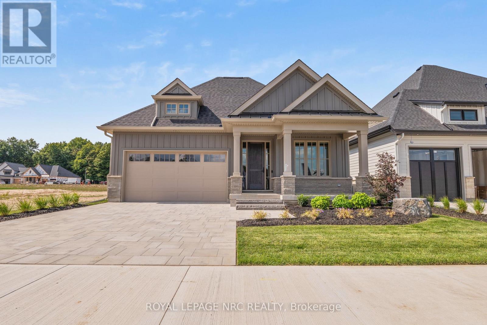 4 PAGE STREET, Pelham, Ontario