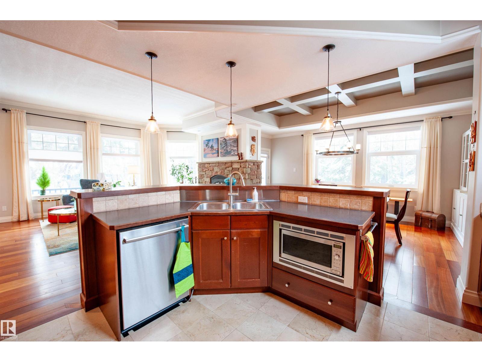 47 River Heights Dr Nw, Edmonton, Alberta  T6M 2R1 - Photo 10 - E4475260