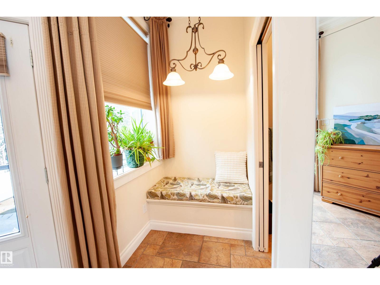 47 River Heights Dr Nw, Edmonton, Alberta  T6M 2R1 - Photo 21 - E4475260