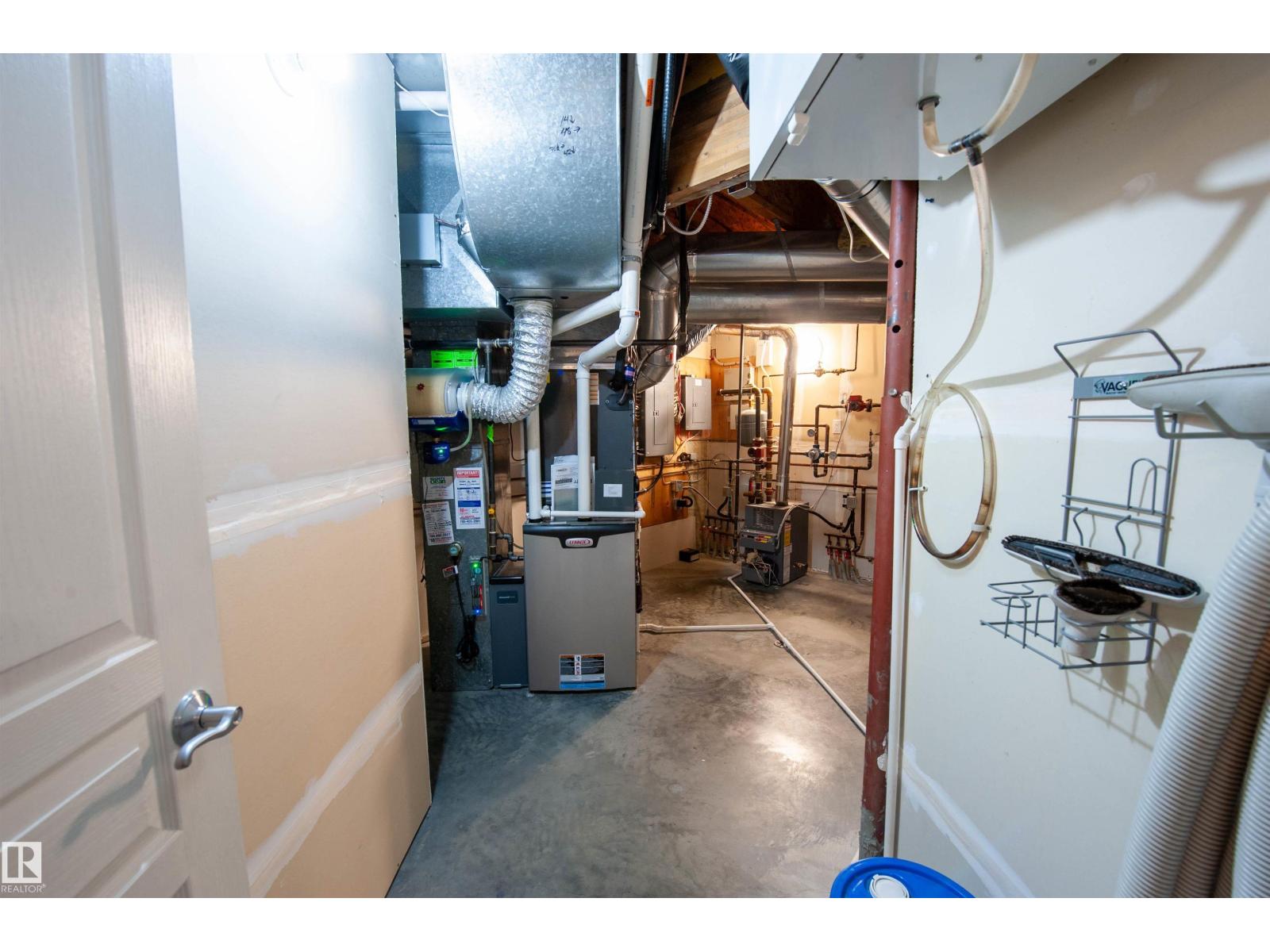 47 River Heights Dr Nw, Edmonton, Alberta  T6M 2R1 - Photo 54 - E4475260