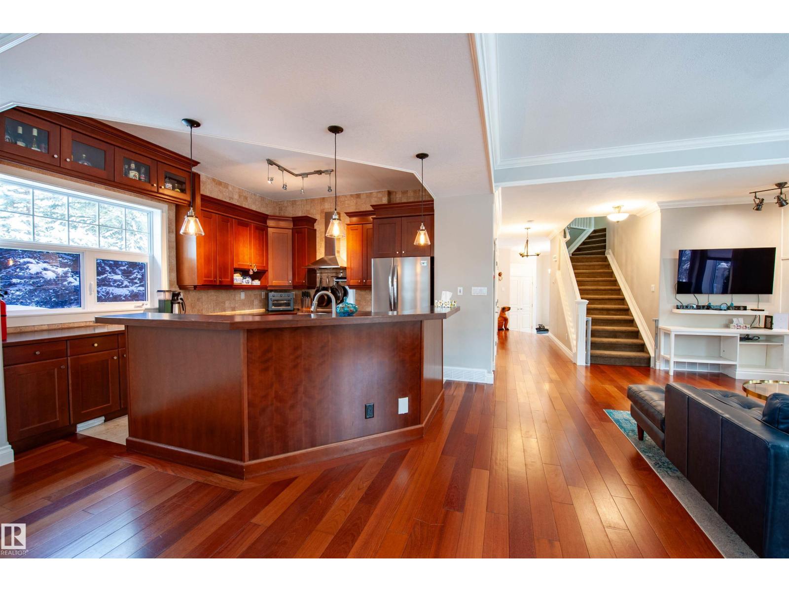 47 River Heights Dr Nw, Edmonton, Alberta  T6M 2R1 - Photo 8 - E4475260