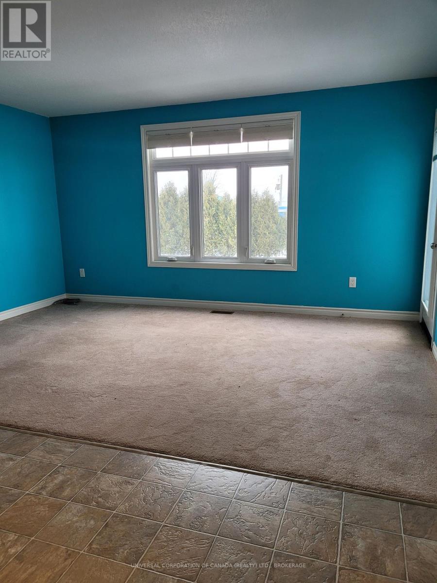 3293 Morrell Street, Brooke-Alvinston, Ontario  N0N 1A0 - Photo 4 - X12829068