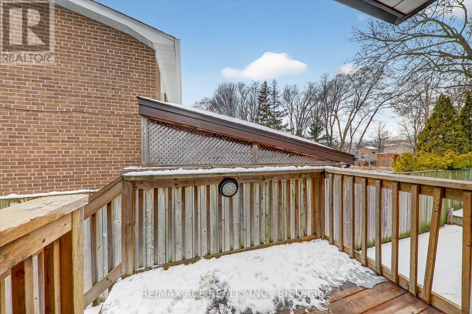 1719 Valentine Gardens, Mississauga (Clarkson), Ontario  L5J 1H4 - Photo 18 - W12813776