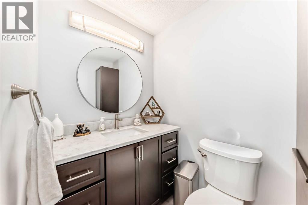 562 New Brighton Drive Se, Calgary, Alberta  T2Z 0N8 - Photo 38 - A2275887