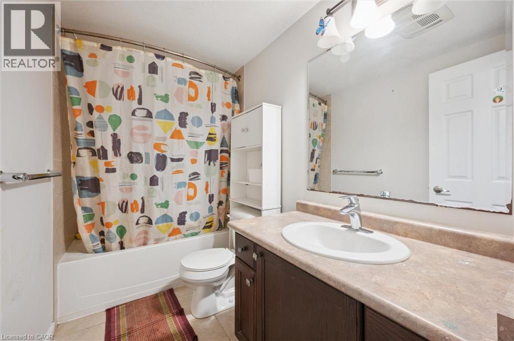 255 Maitland Street Unit# 5b, Kitchener, Ontario  N2R 0C8 - Photo 10 - 40806978