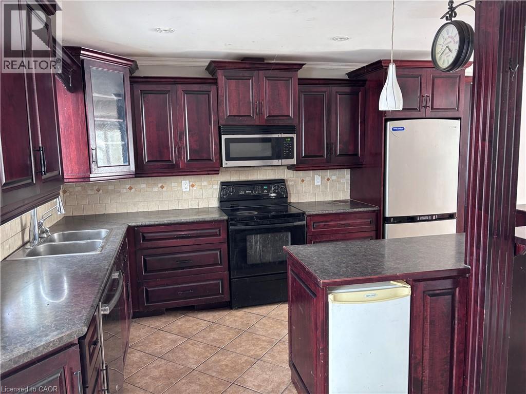 76 Ramblewood Way, Kitchener, Ontario  N2N 1G7 - Photo 13 - 40807494