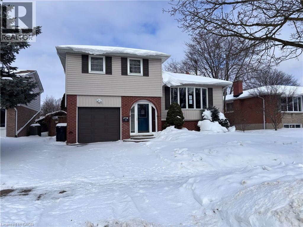 76 RAMBLEWOOD Way, Kitchener, Ontario