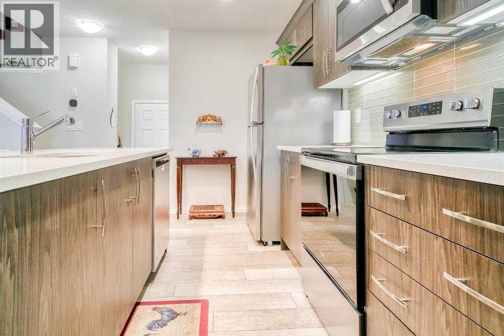 97 Yorkville Boulevard Sw, Calgary, Alberta  T2X 4J9 - Photo 16 - A2277782