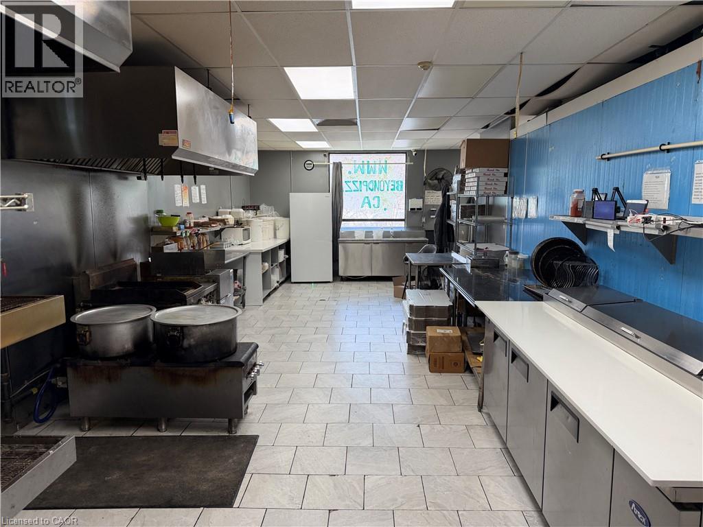 1960 Main Street, Hamilton, Ontario  L8S 4N5 - Photo 8 - 40808319