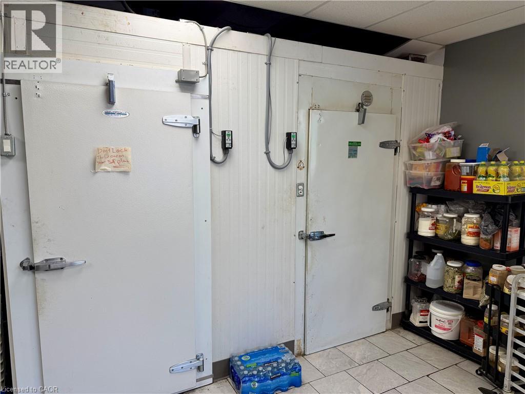 1960 Main Street, Hamilton, Ontario  L8S 4N5 - Photo 16 - 40808319