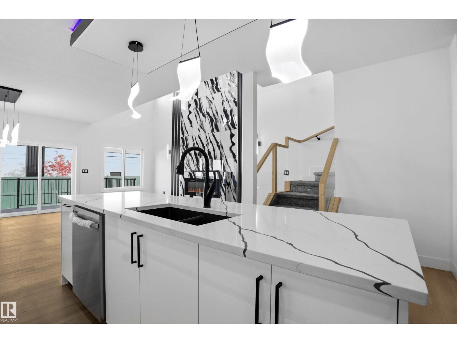 15415 20 St Nw, Edmonton, Alberta  T5Y 4H8 - Photo 17 - E4475261