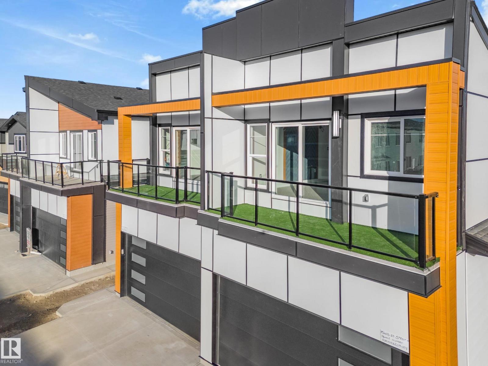 15415 20 St Nw, Edmonton, Alberta  T5Y 4H8 - Photo 2 - E4475261