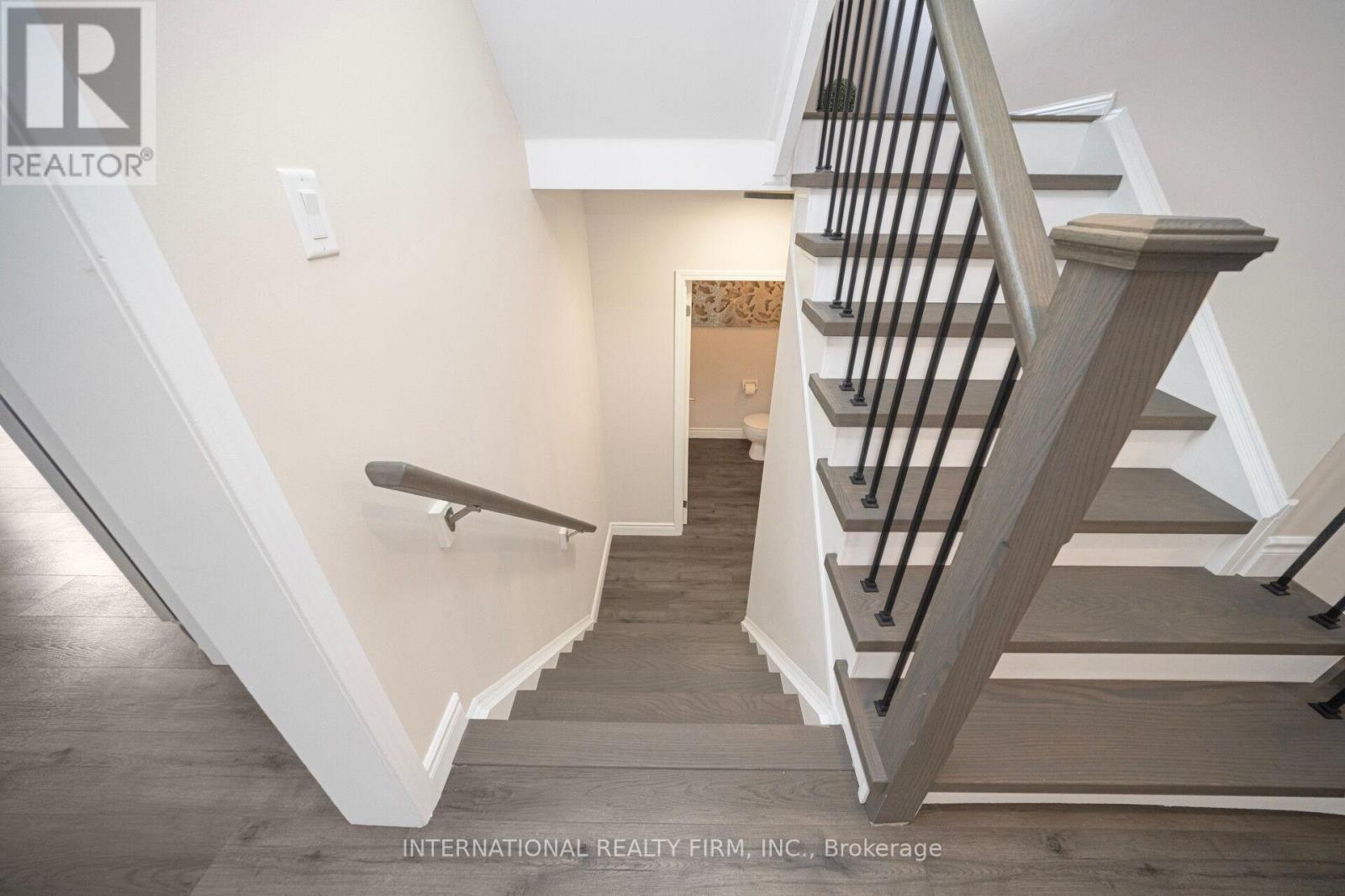 563 Hood Terrace, Milton, Ontario  L9T 0H2 - Photo 32 - W12795652