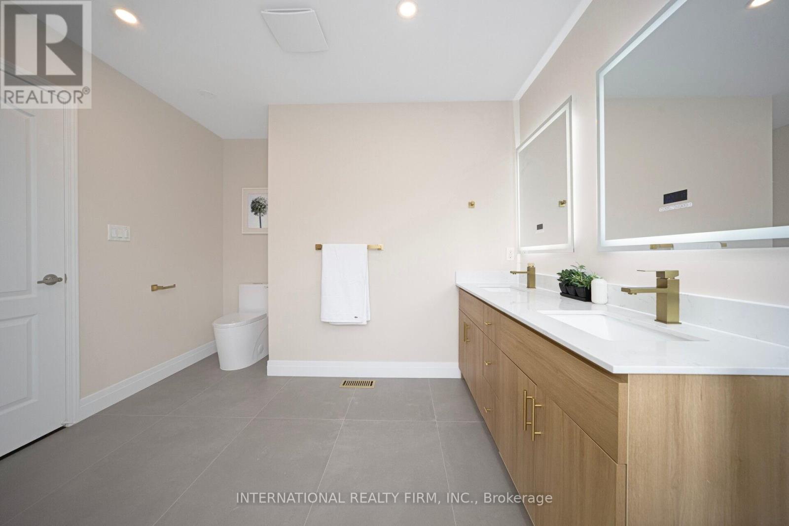 563 Hood Terrace, Milton, Ontario  L9T 0H2 - Photo 23 - W12795652