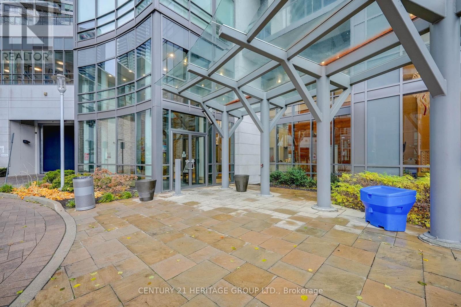3108 - 2240 Lakeshore Boulevard W, Toronto, Ontario  M8V 0B1 - Photo 3 - W12829062