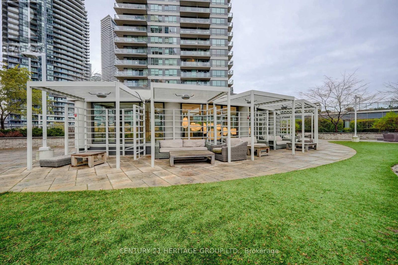 3108 - 2240 Lakeshore Boulevard W, Toronto, Ontario  M8V 0B1 - Photo 38 - W12829062