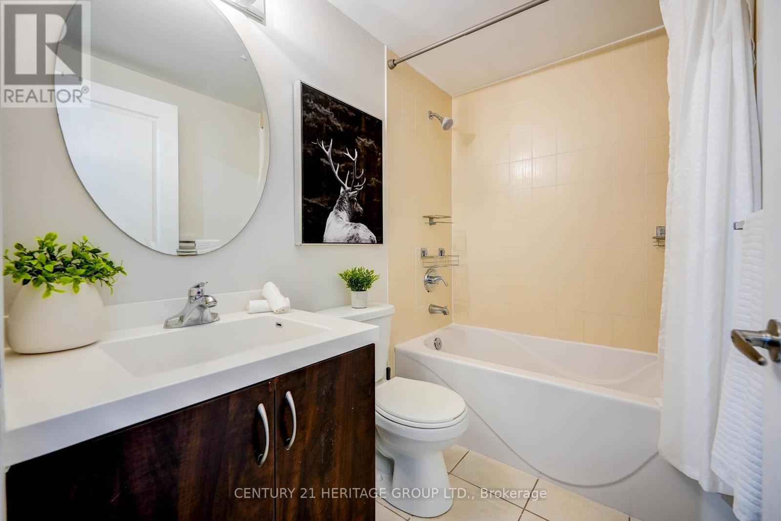 3108 - 2240 Lakeshore Boulevard W, Toronto, Ontario  M8V 0B1 - Photo 7 - W12829062