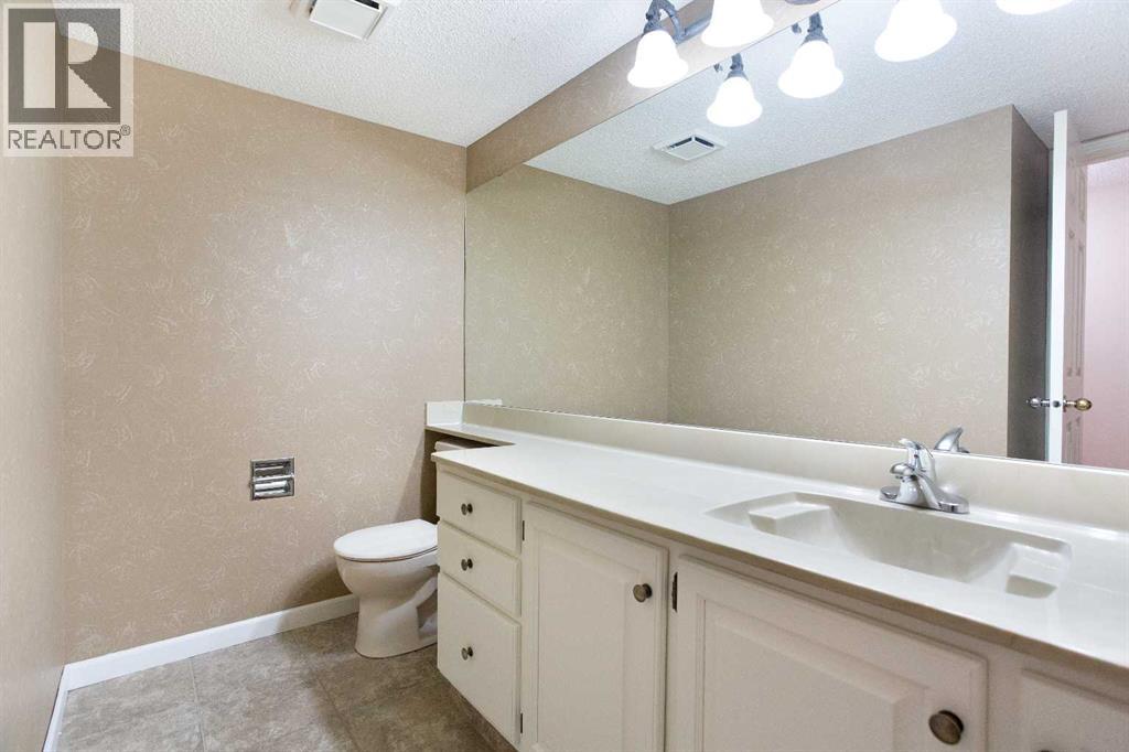 32, 275 Woodridge Drive Sw, Calgary, Alberta  T2W 4S4 - Photo 14 - A2284676