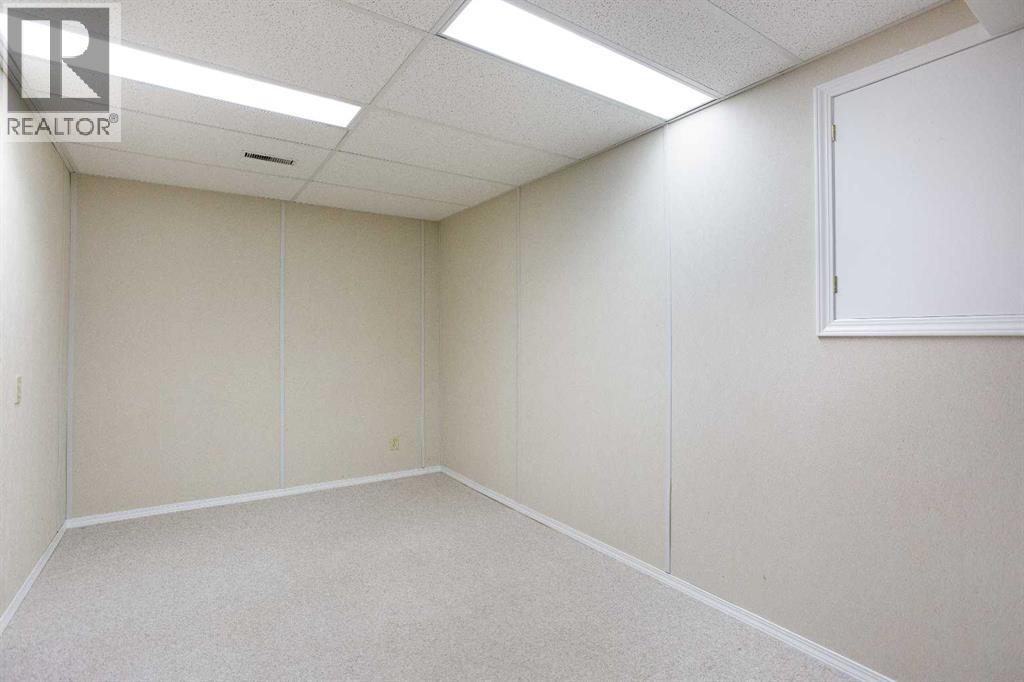 32, 275 Woodridge Drive Sw, Calgary, Alberta  T2W 4S4 - Photo 35 - A2284676