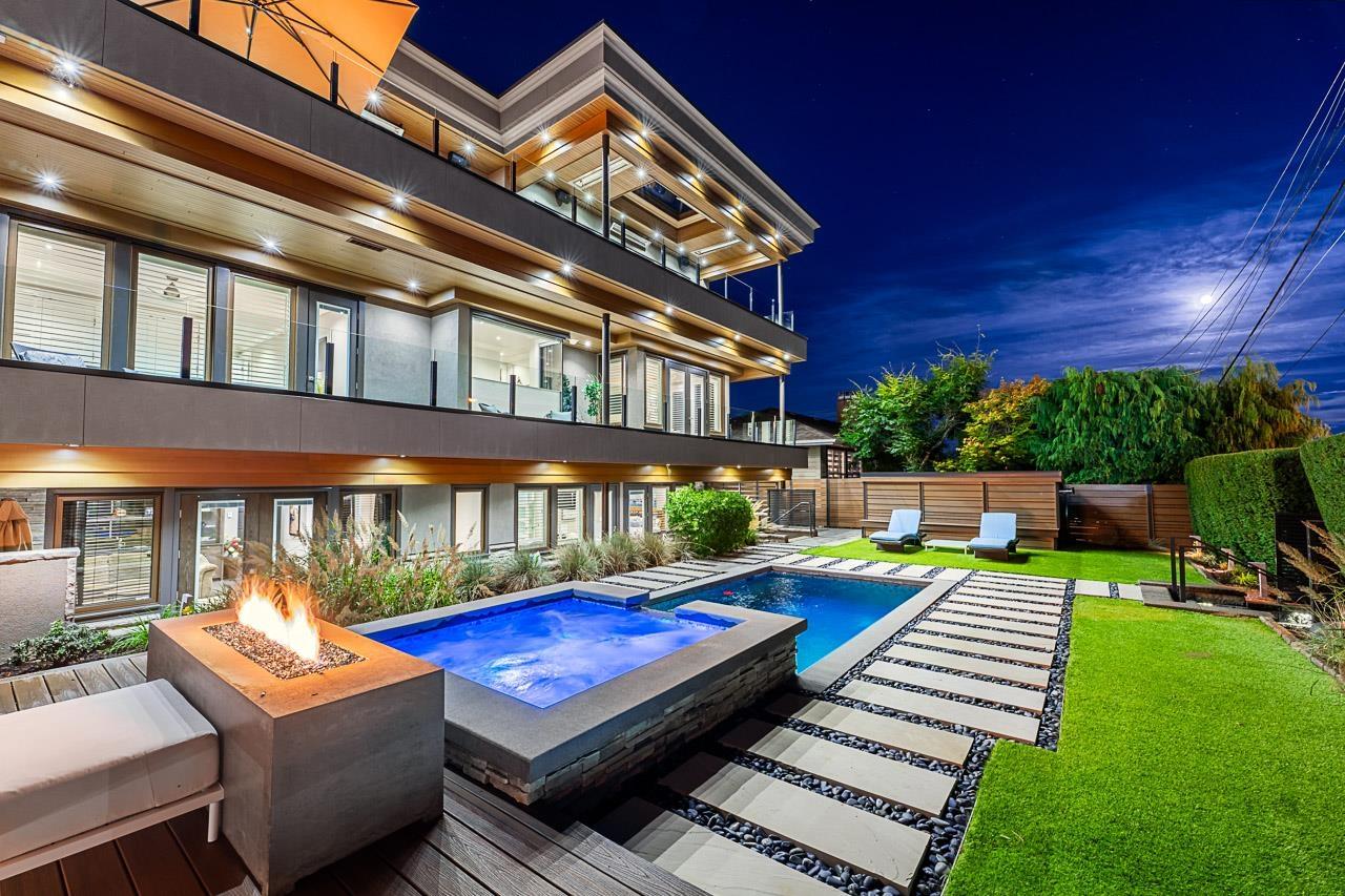 15567 PACIFIC AVENUE, White Rock, British Columbia