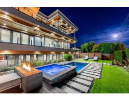 15567 PACIFIC AVENUE, White Rock, British Columbia