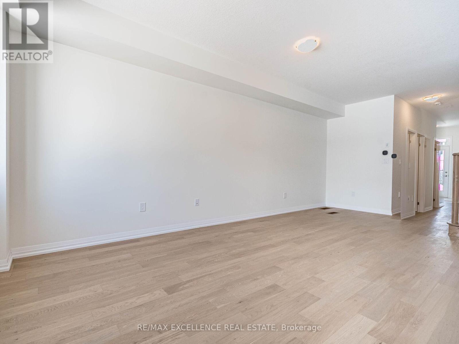 134 Granville Crescent, Haldimand, Ontario  N3W 0J7 - Photo 10 - X12829058