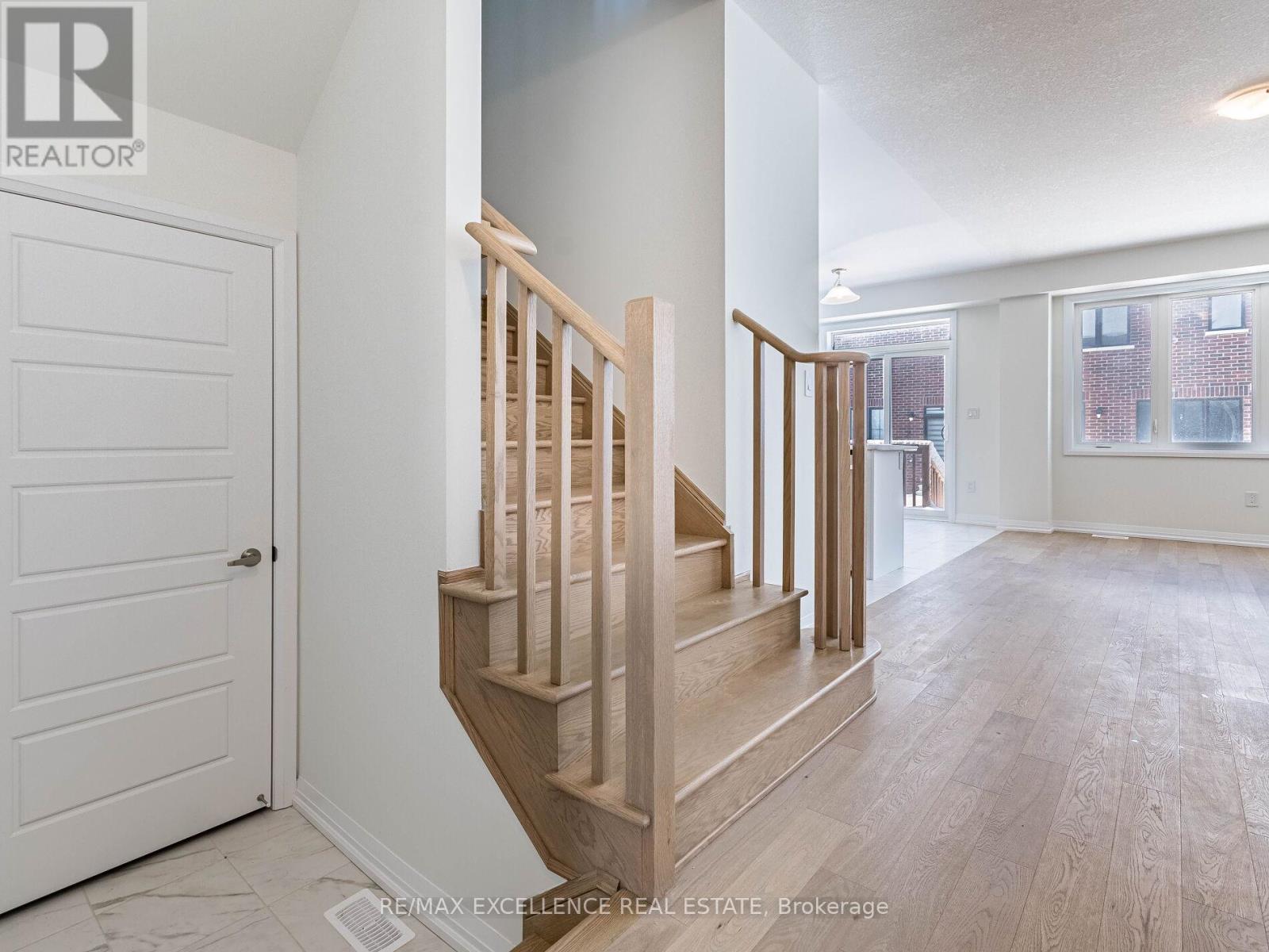 134 Granville Crescent, Haldimand, Ontario  N3W 0J7 - Photo 7 - X12829058