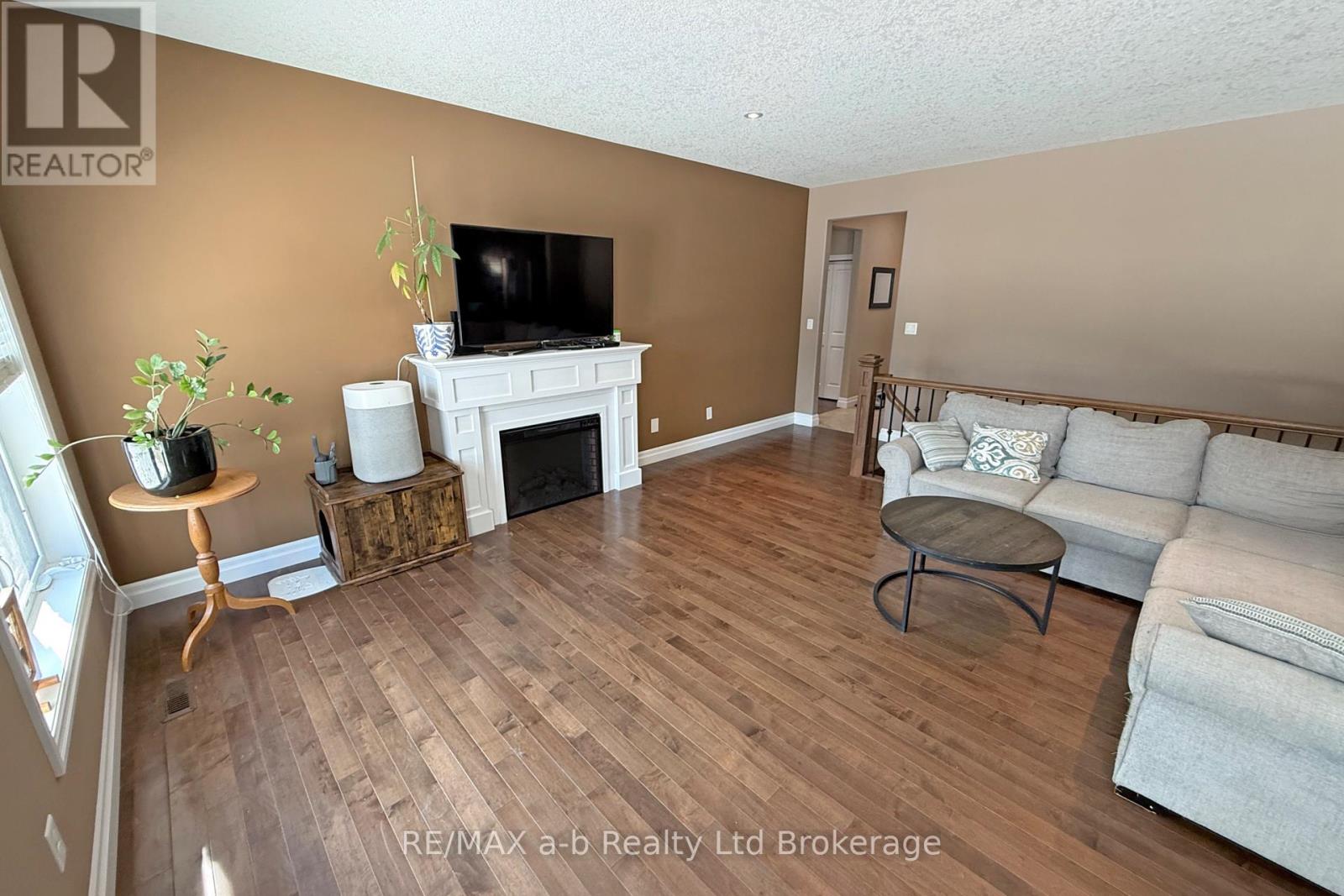47 Graydon Drive, South-West Oxford, Ontario  N0J 1N0 - Photo 7 - X12829086