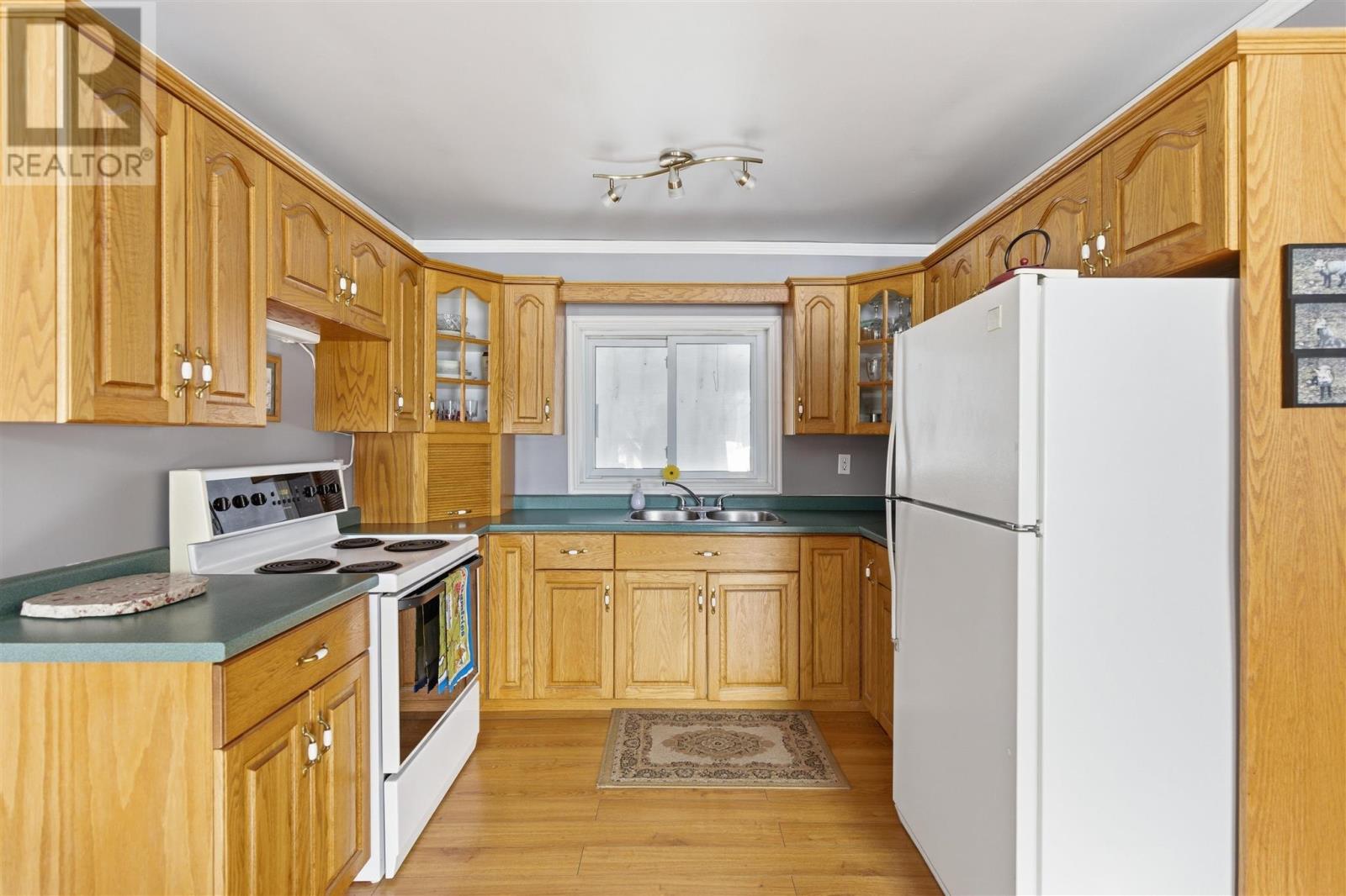 580 Mackay Rd, Bruce Mines, Ontario  P0R 1C0 - Photo 12 - SM260366