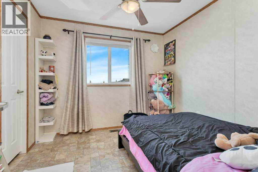 58 Mckay Place, Blackfalds, Alberta  T4M 0H7 - Photo 15 - A2285662