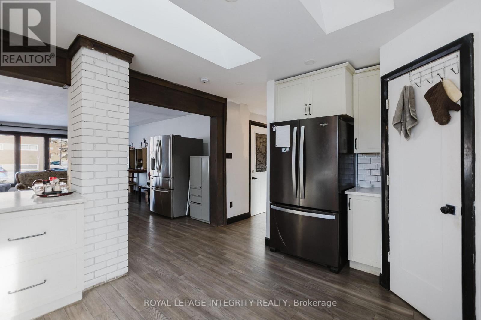 1197 Deer Park Road, Ottawa, Ontario K2E 6H5 - Photo 14 - X12829094