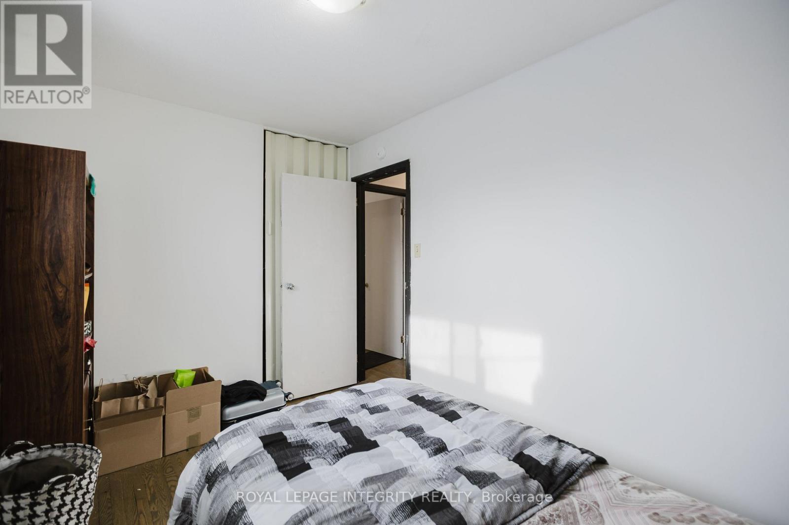 1197 Deer Park Road, Ottawa, Ontario K2E 6H5 - Photo 22 - X12829094