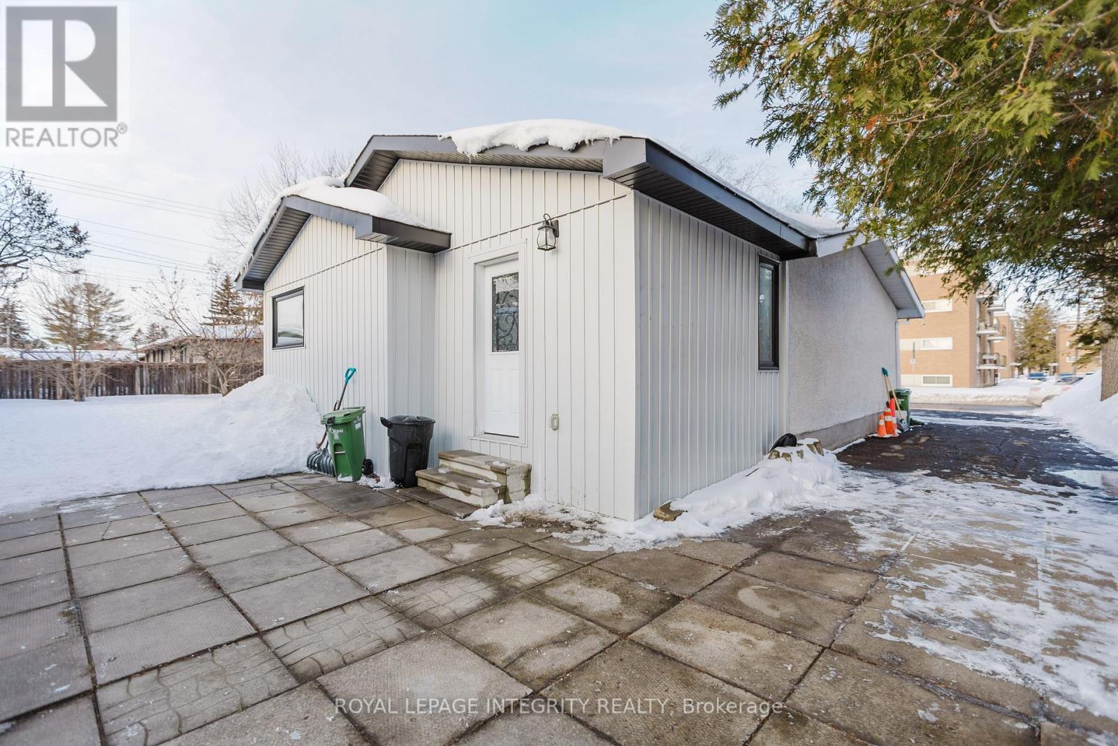 1197 Deer Park Road, Ottawa, Ontario K2E 6H5 - Photo 34 - X12829094