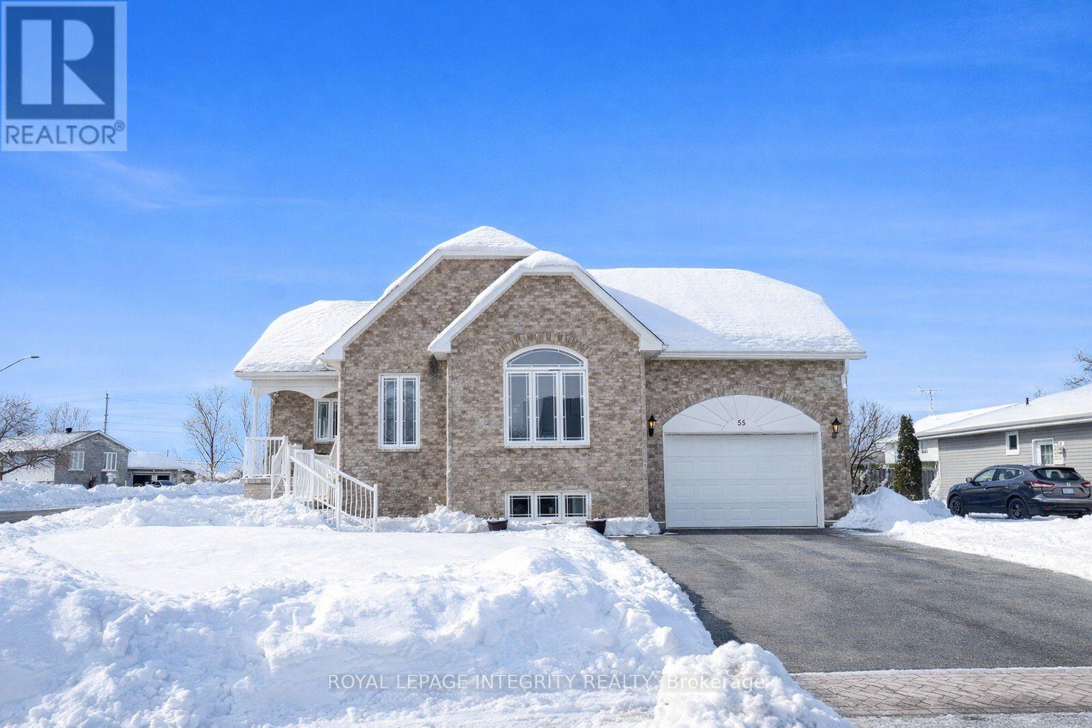 55 ROWAN DRIVE, South Dundas, Ontario