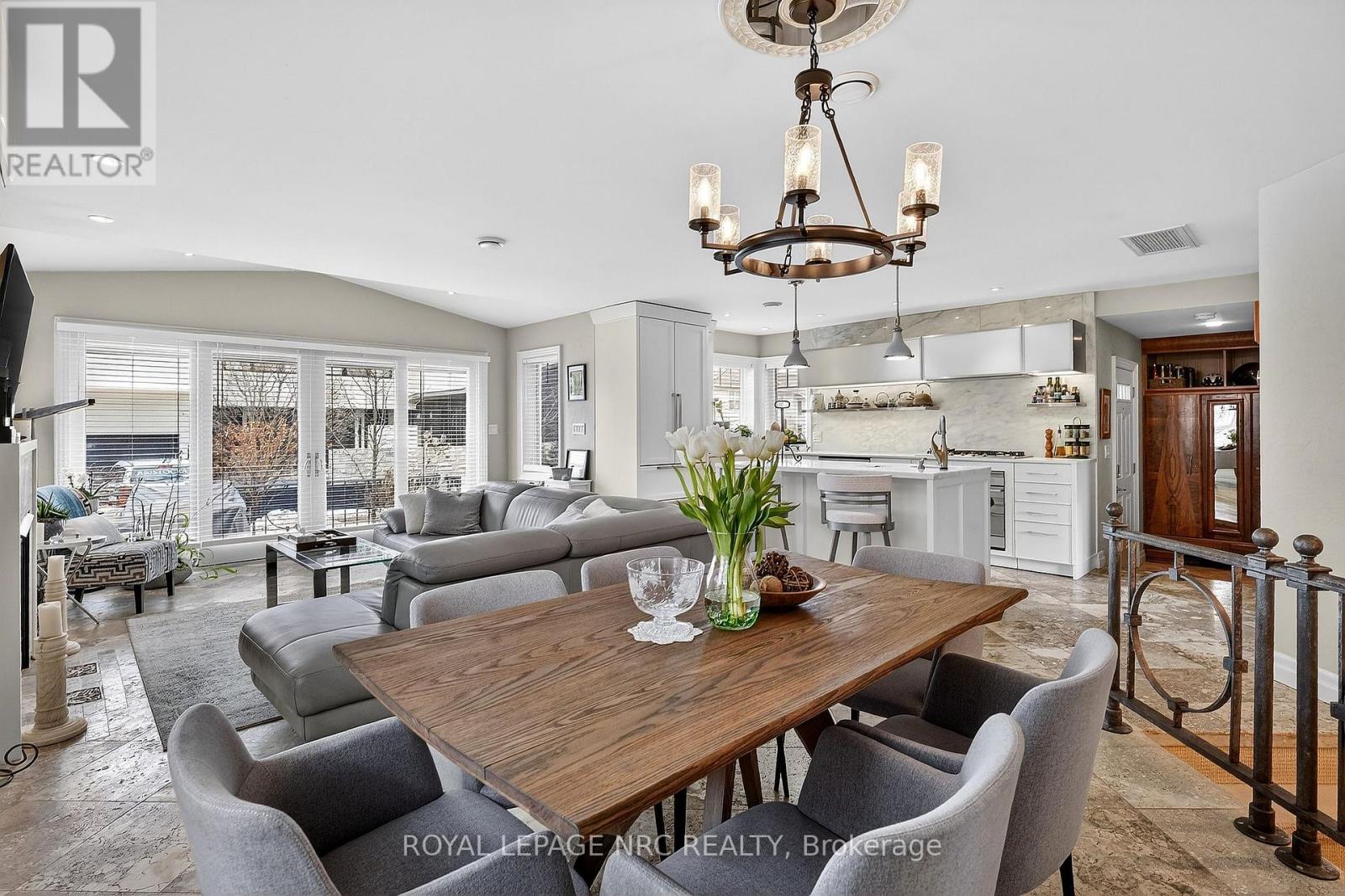 11 Peel Street, St. Catharines, Ontario  L2N 5A2 - Photo 15 - X12829110