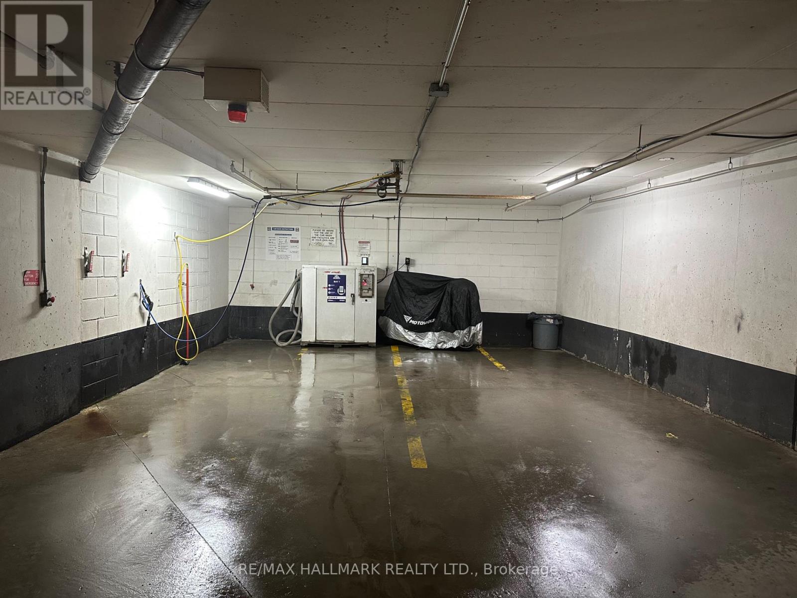 1810 - 381 Front Street W, Toronto, Ontario  M5V 3R8 - Photo 38 - C12734542